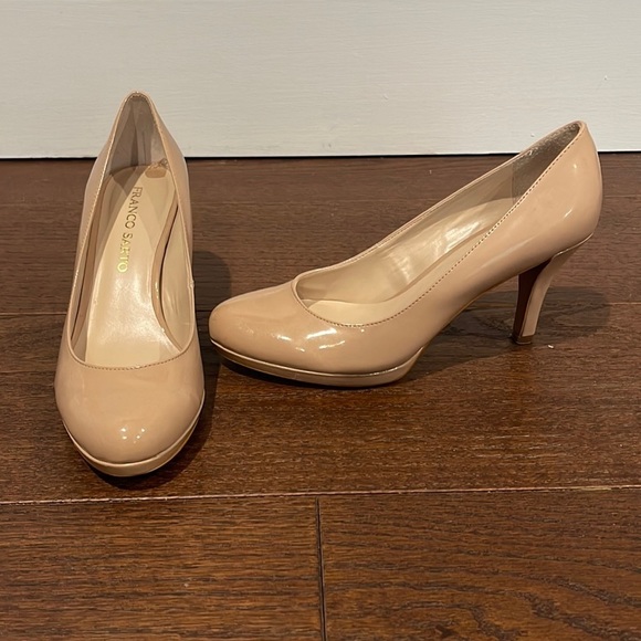 Franco Sarto Women’s Beige Patent Leather Pumps Size 8 - Picture 1 of 6